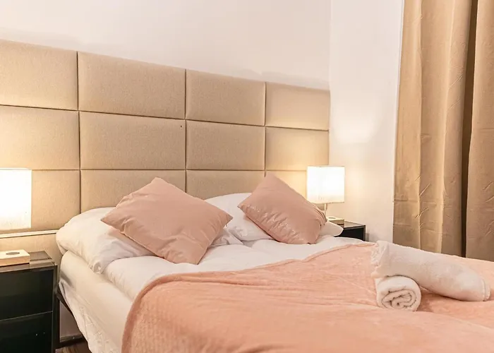 Super Comfy 2Br Apt Historic Location In Vienna